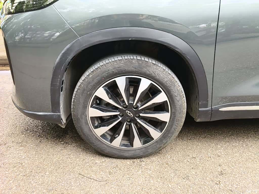 Chery Tiggo 8 Plus, 2025 25