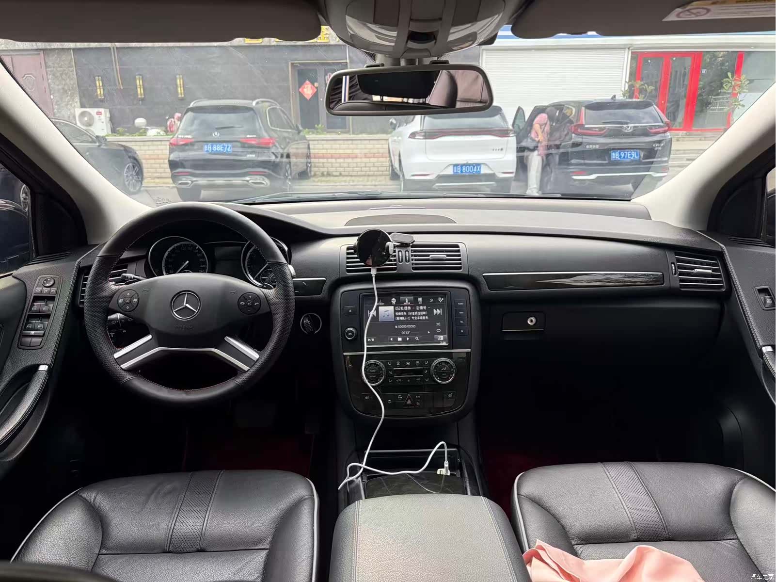 Mercedes-Benz R-Class, 2017 4