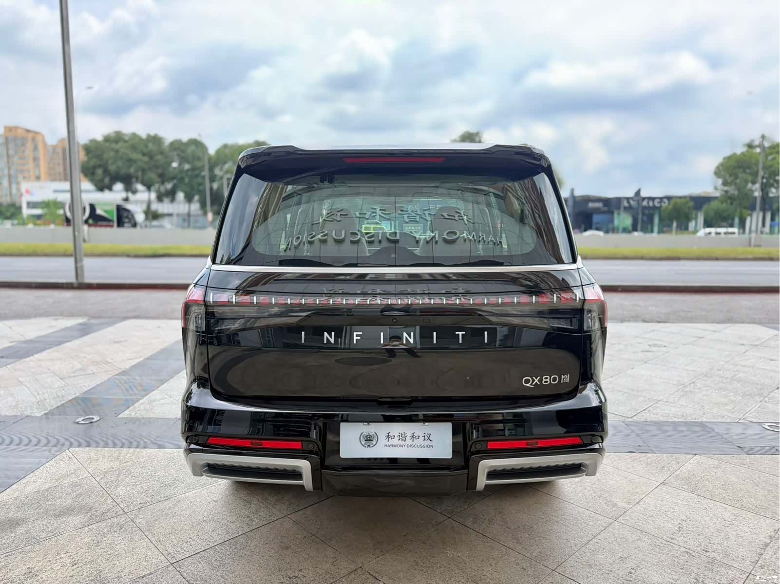 Infiniti QX80, 2025 все фото