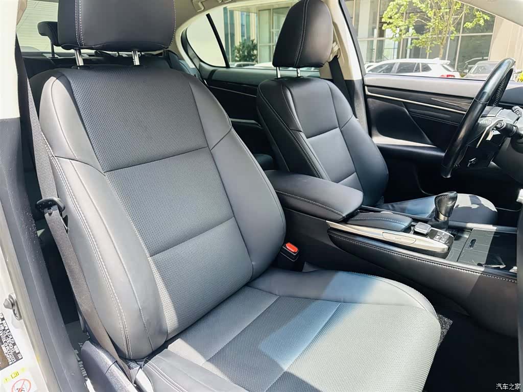 Lexus GS, 2018 7