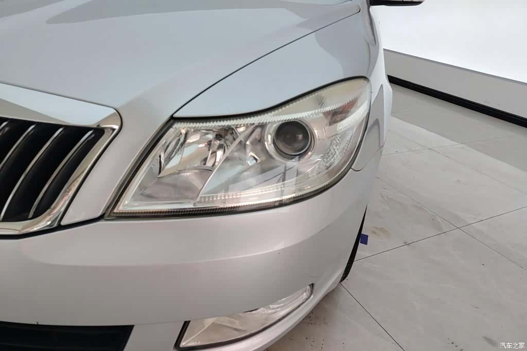 Skoda Octavia, 2013 все фото