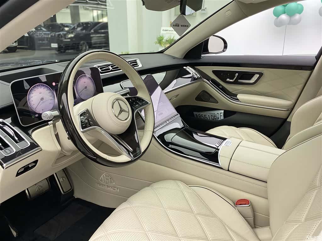 Maybach S-Class, 2022 6