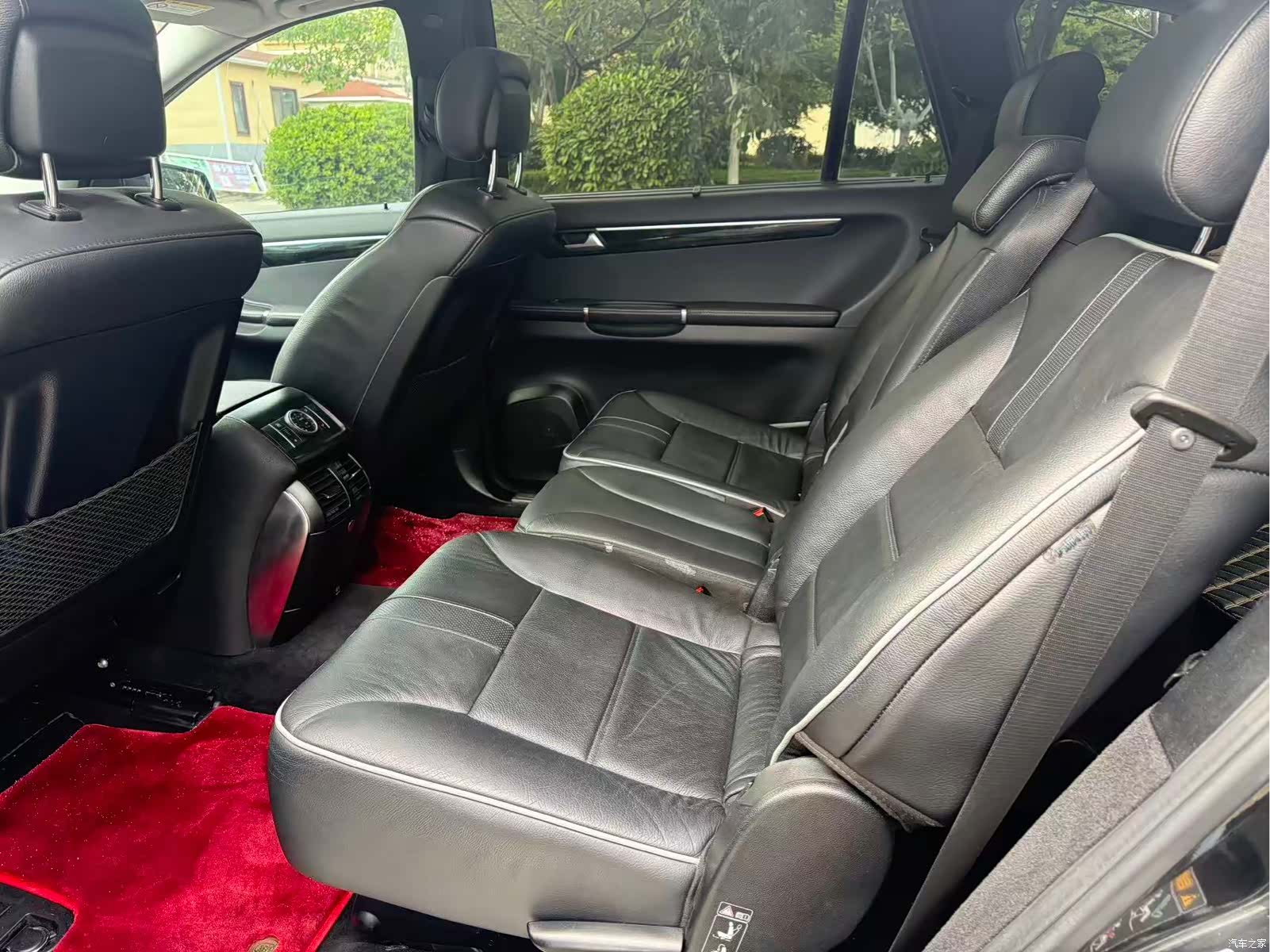 Mercedes-Benz R-Class, 2017 все фото