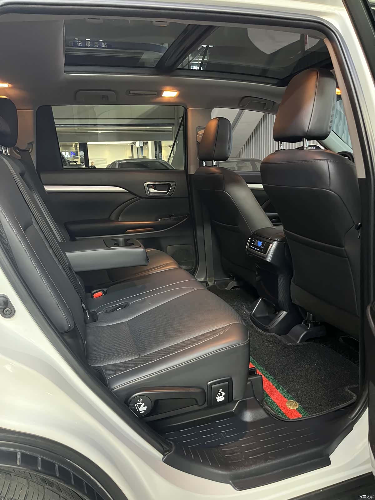 Toyota Highlander, 2020 19
