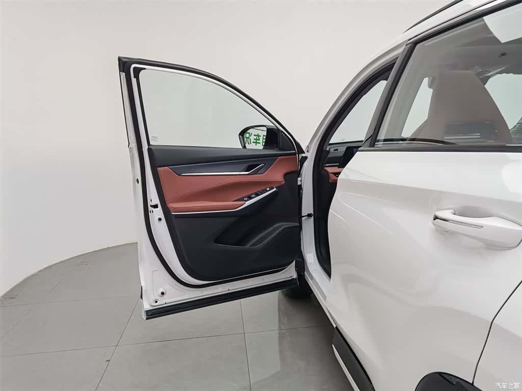 Changan CS75, 2025 8