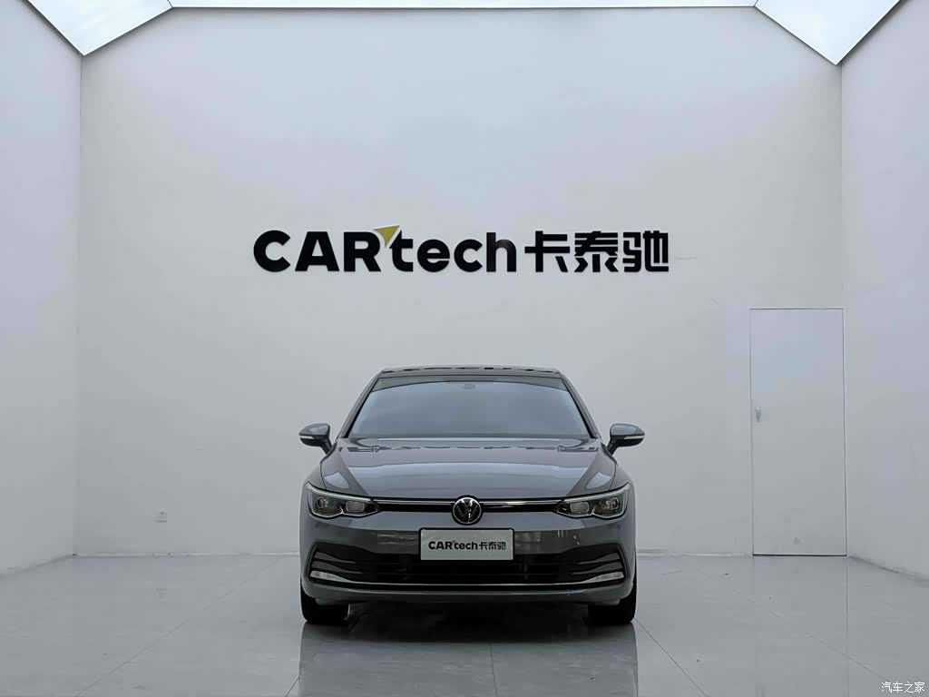 Volkswagen Golf, 2021 3