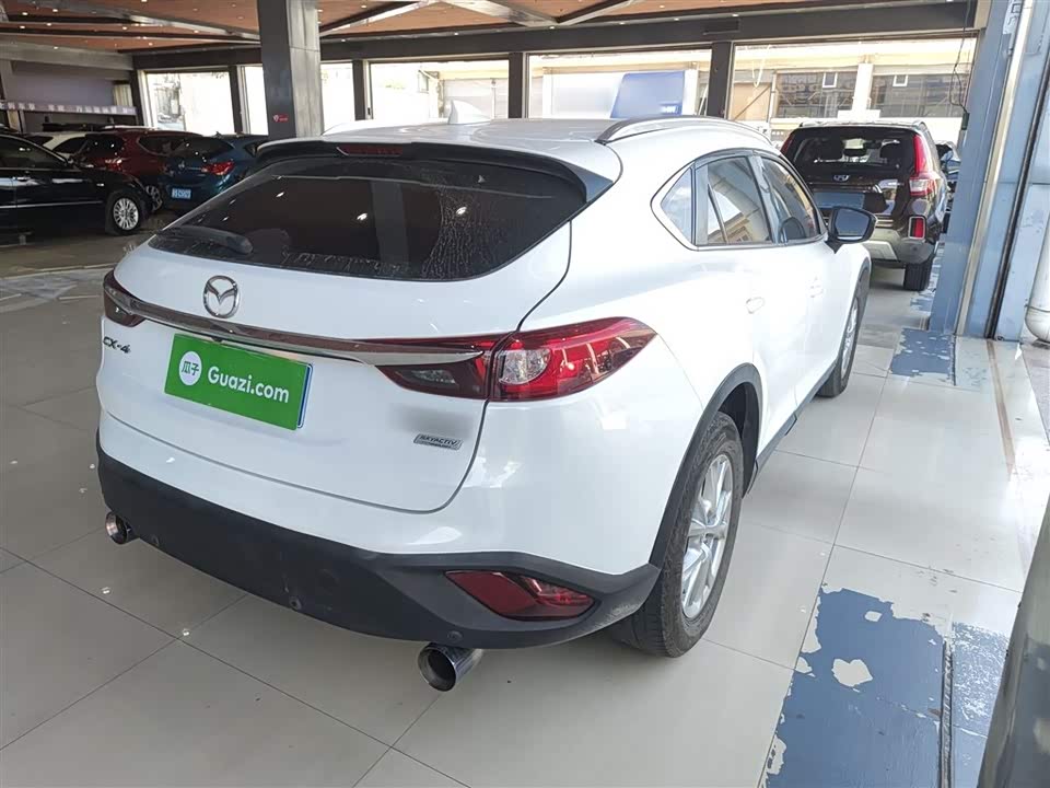 Mazda CX-4