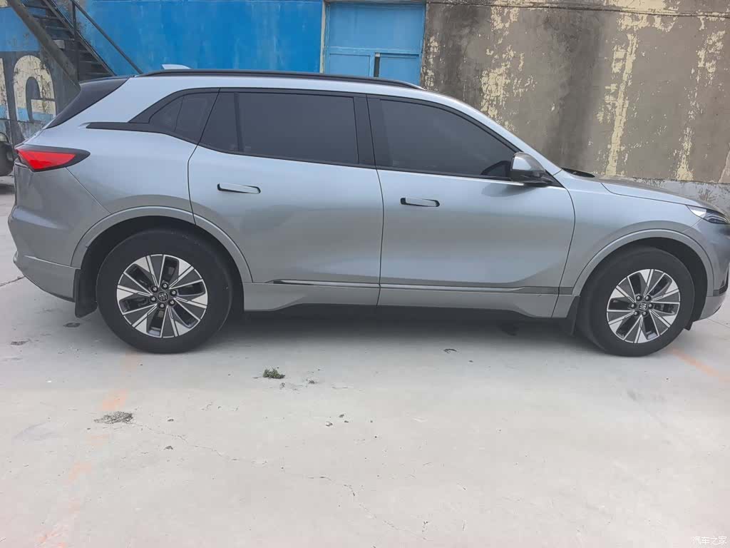 Buick E5, 2024 12
