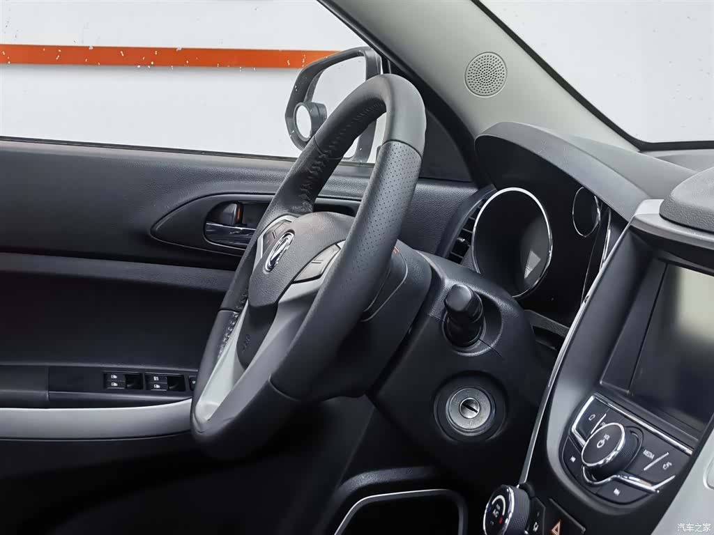 Changan CS35, 2016 22