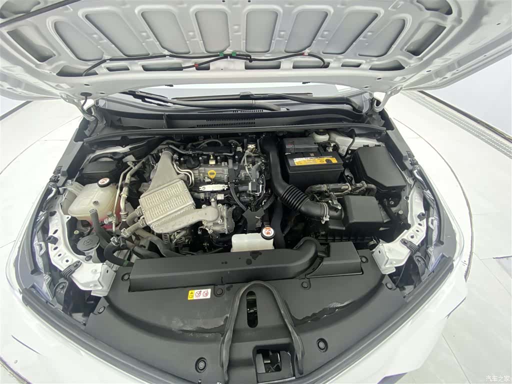 Toyota Corolla, 2023 12