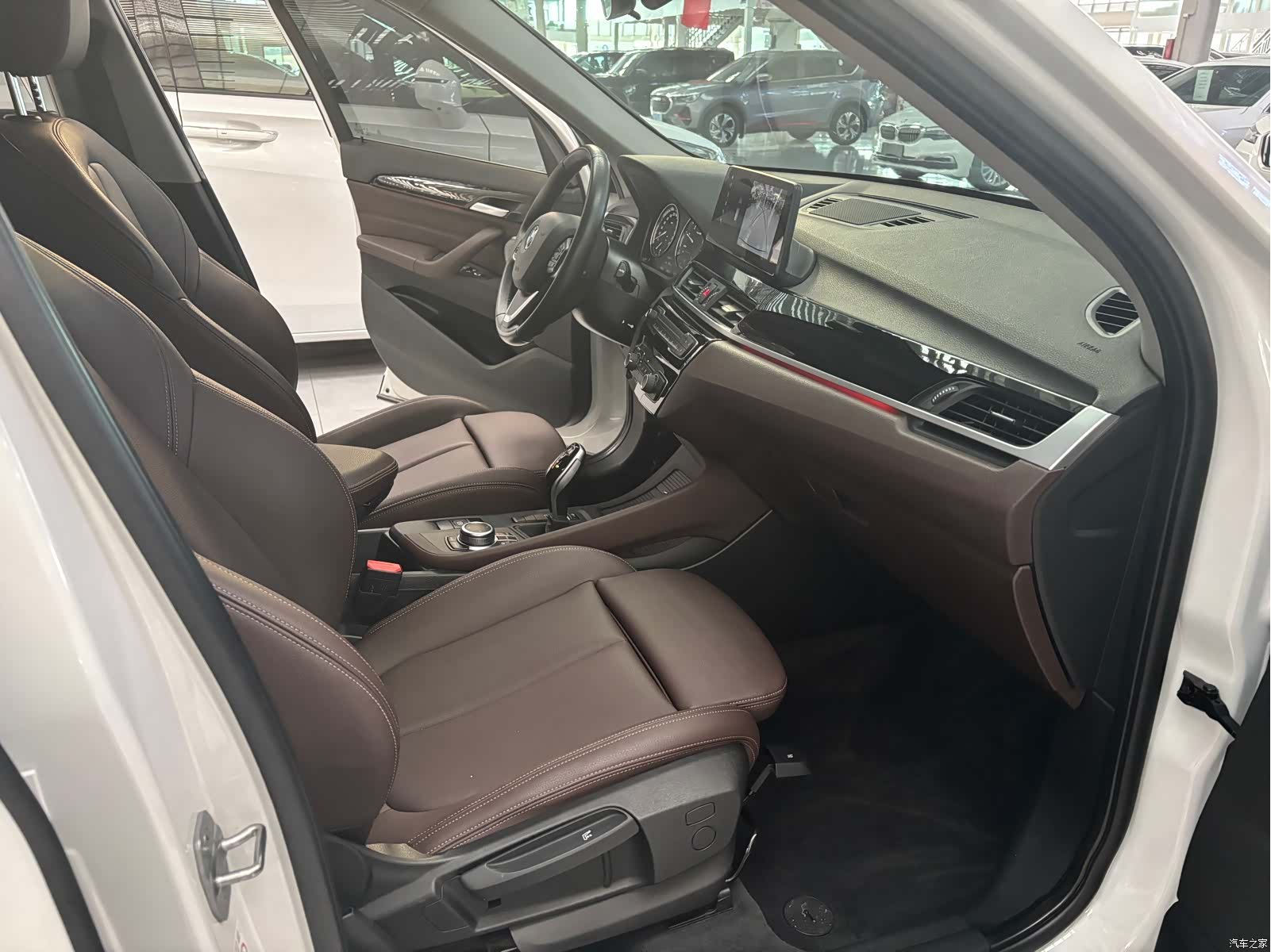 BMW X1, 2023 8