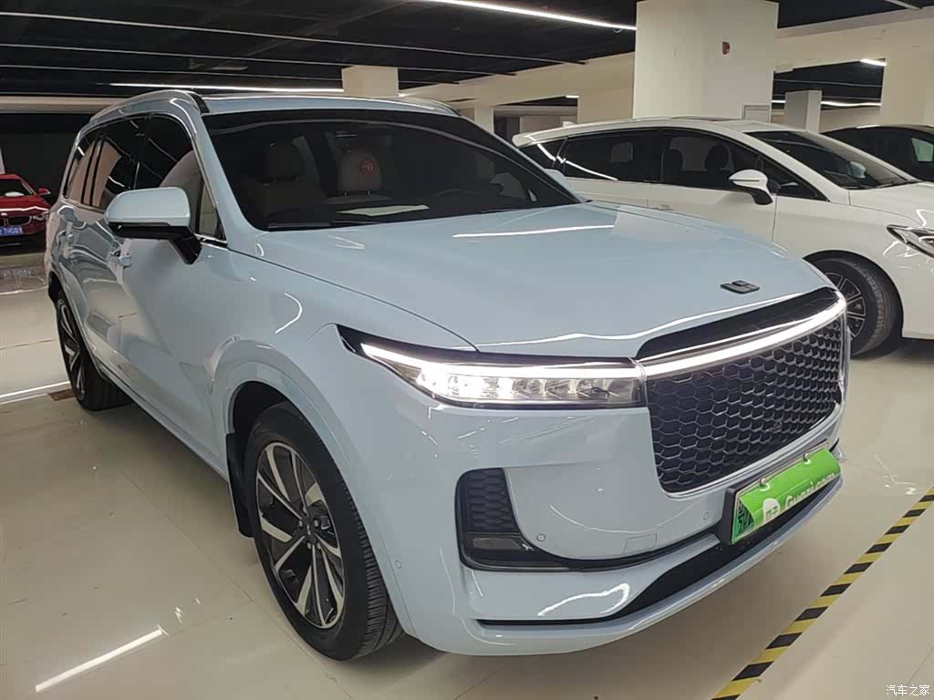 Li Auto ONE, 2022 4