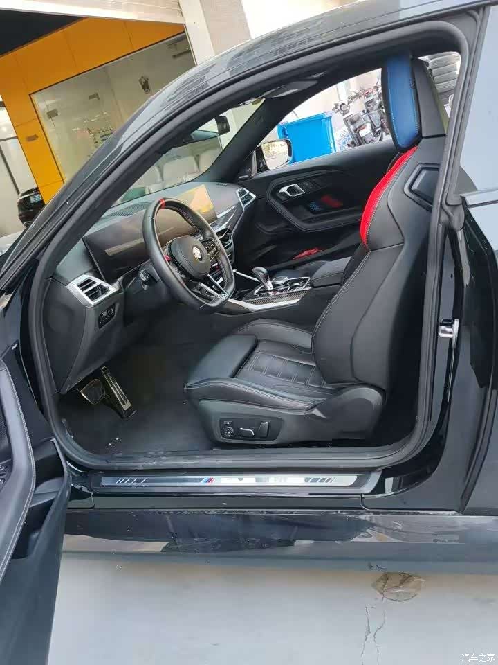 BMW M2, 2025 4