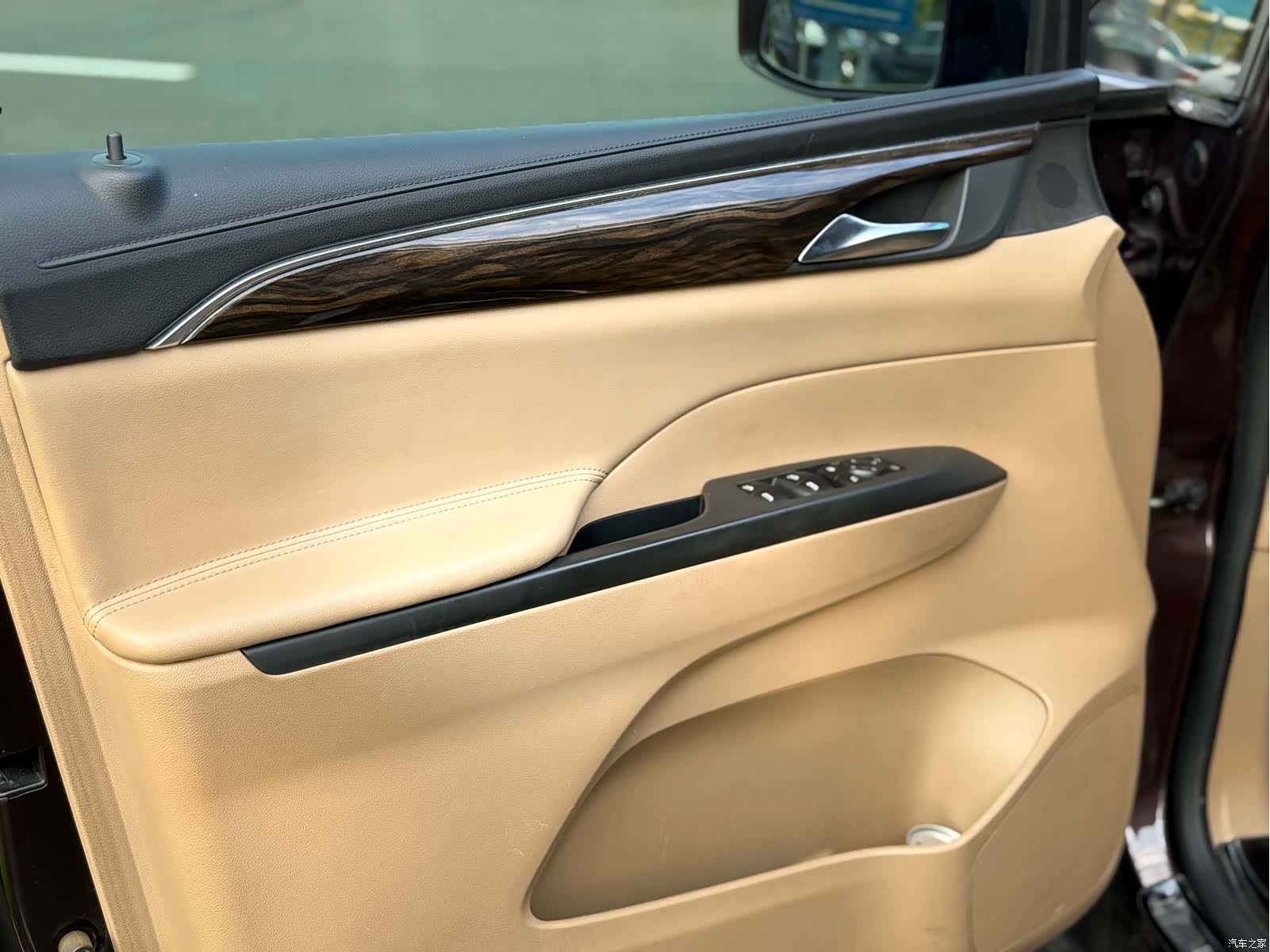 Buick GL8, 2019 8