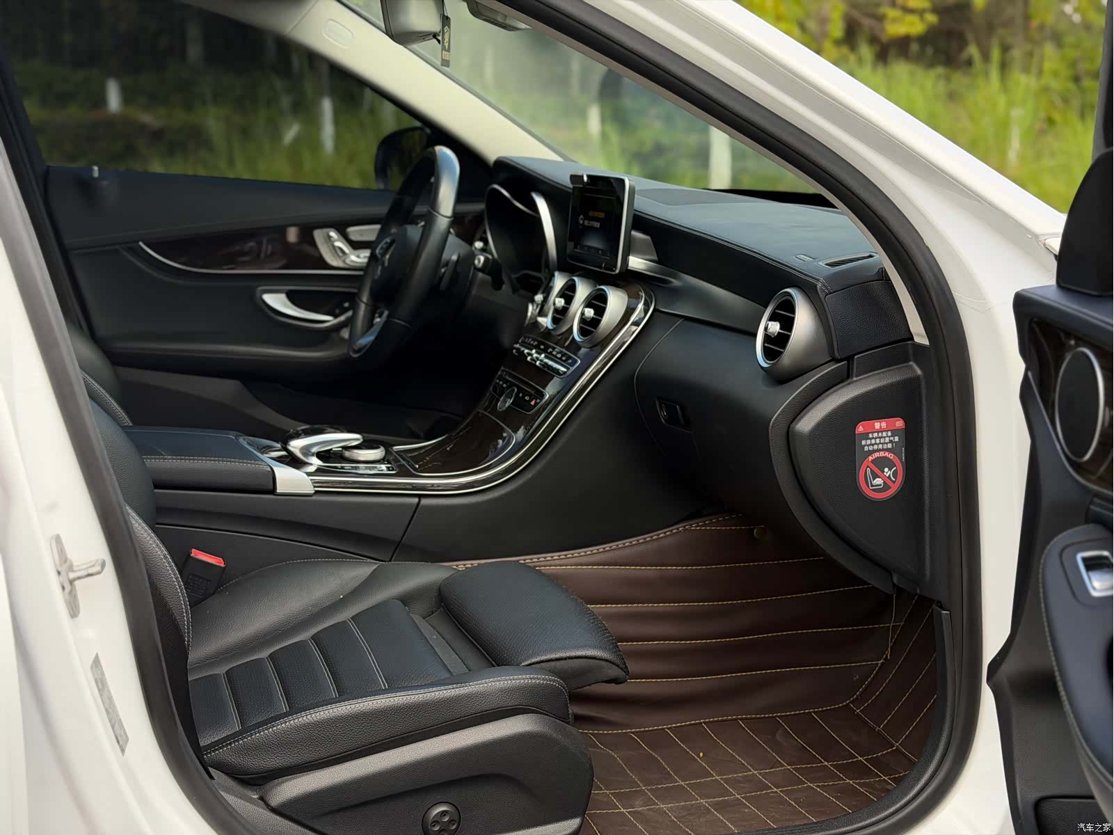 Mercedes-Benz C-Class, 2015 18