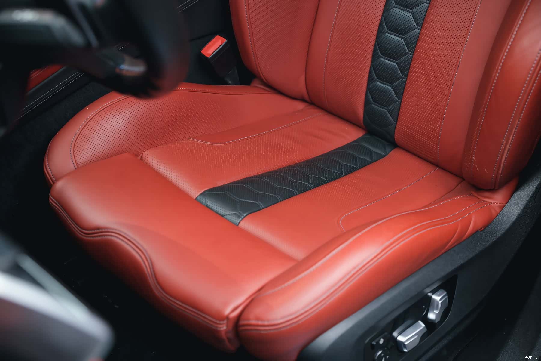 BMW X6, 2020 10