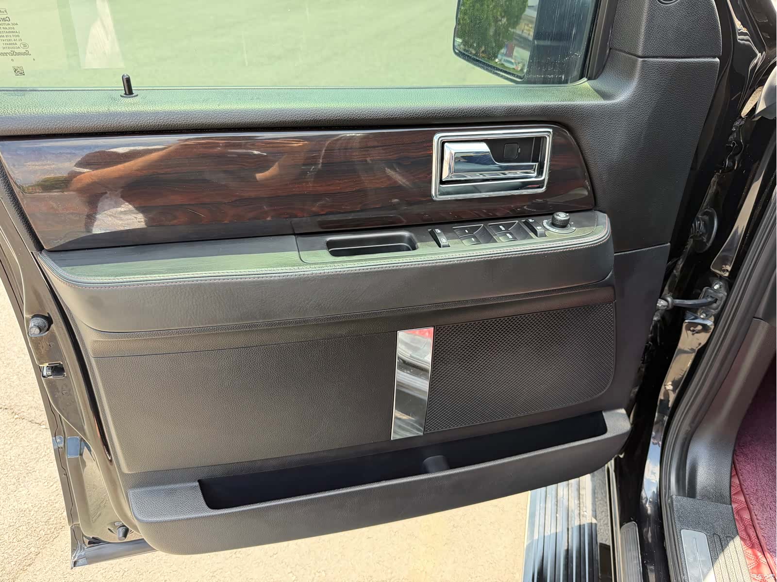 Lincoln Navigator, 2016 10