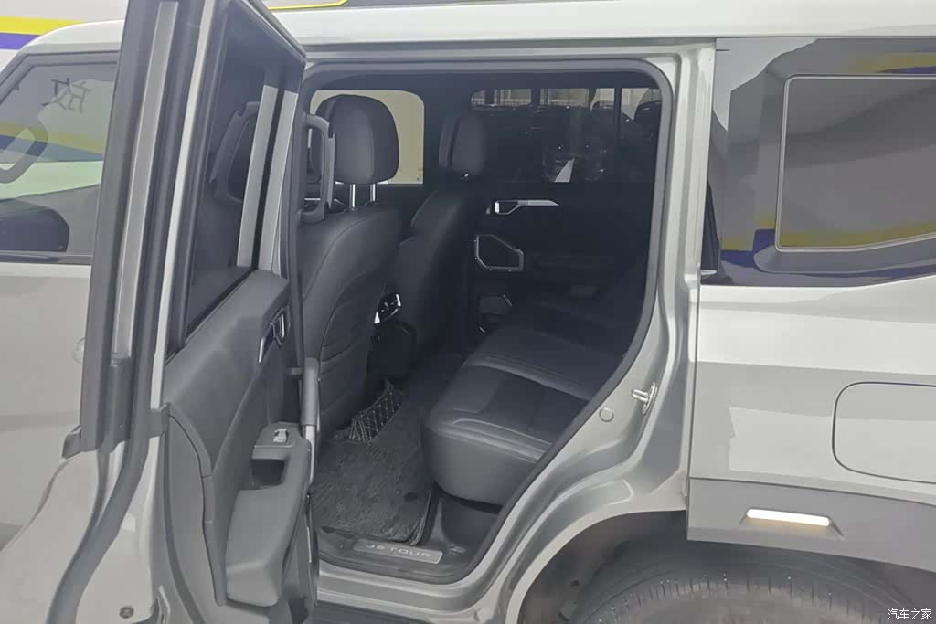 Jetour Traveller, 2024 11