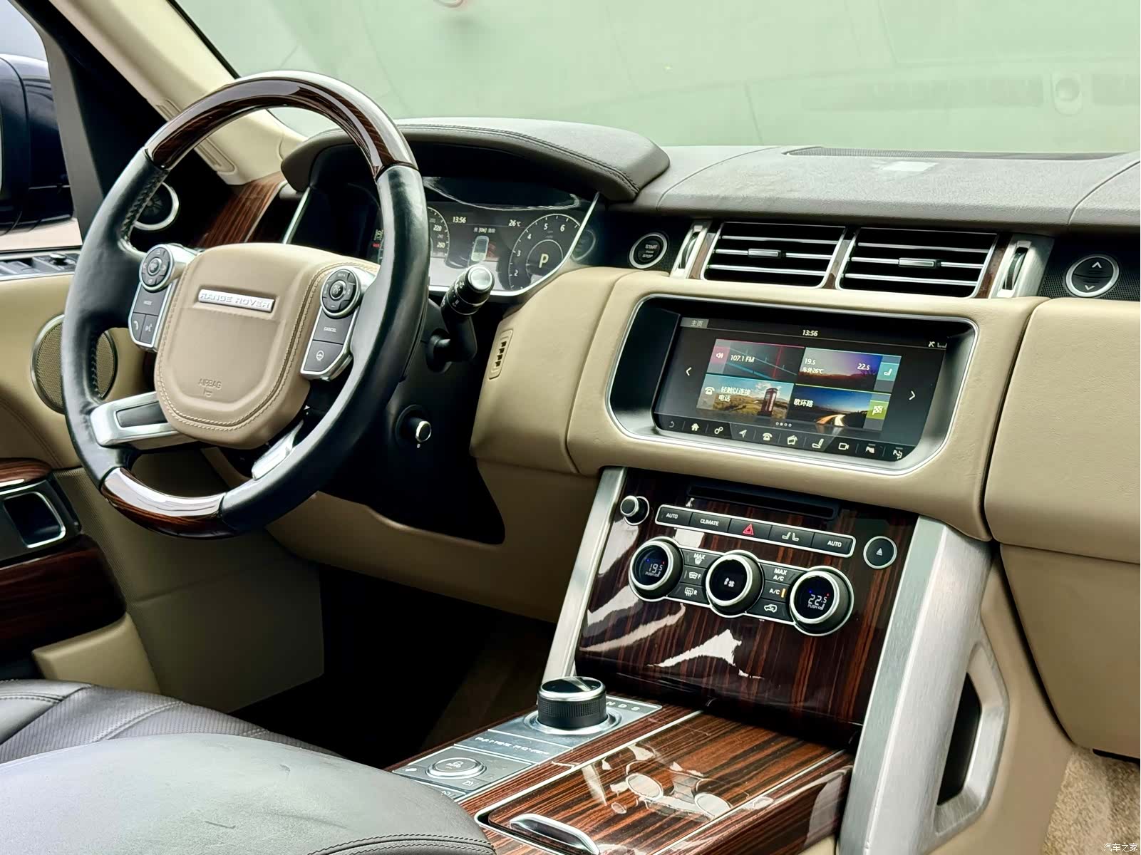 Land Rover Range Rover, 2018 11