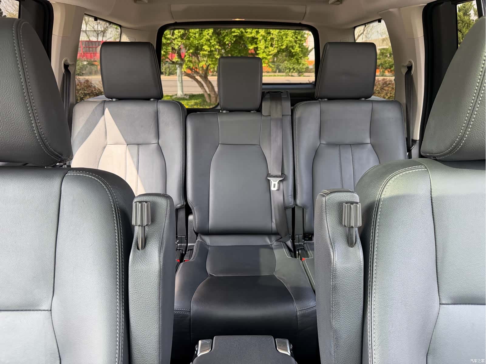 Land Rover Discovery, 2016 11