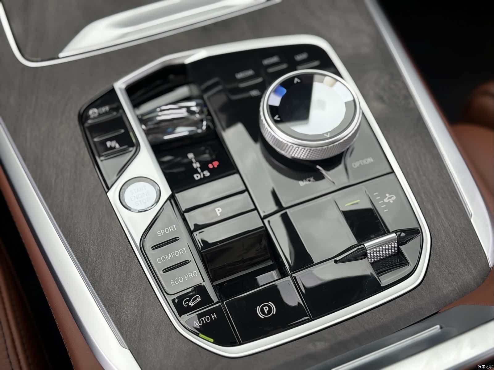 BMW X7, 2025 16