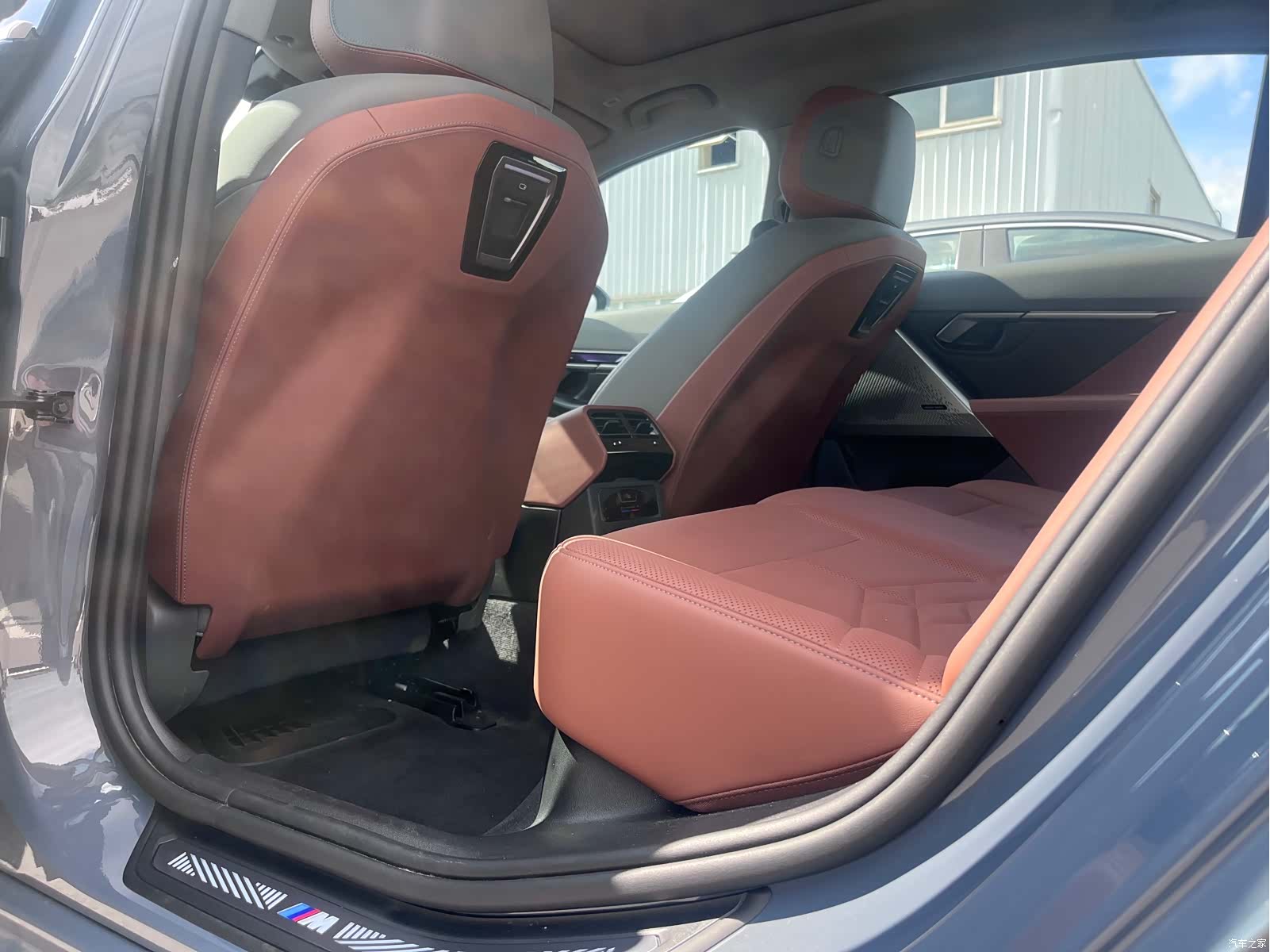 BMW i5, 2024 9