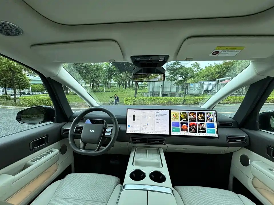 Li Auto Ideal MEGA