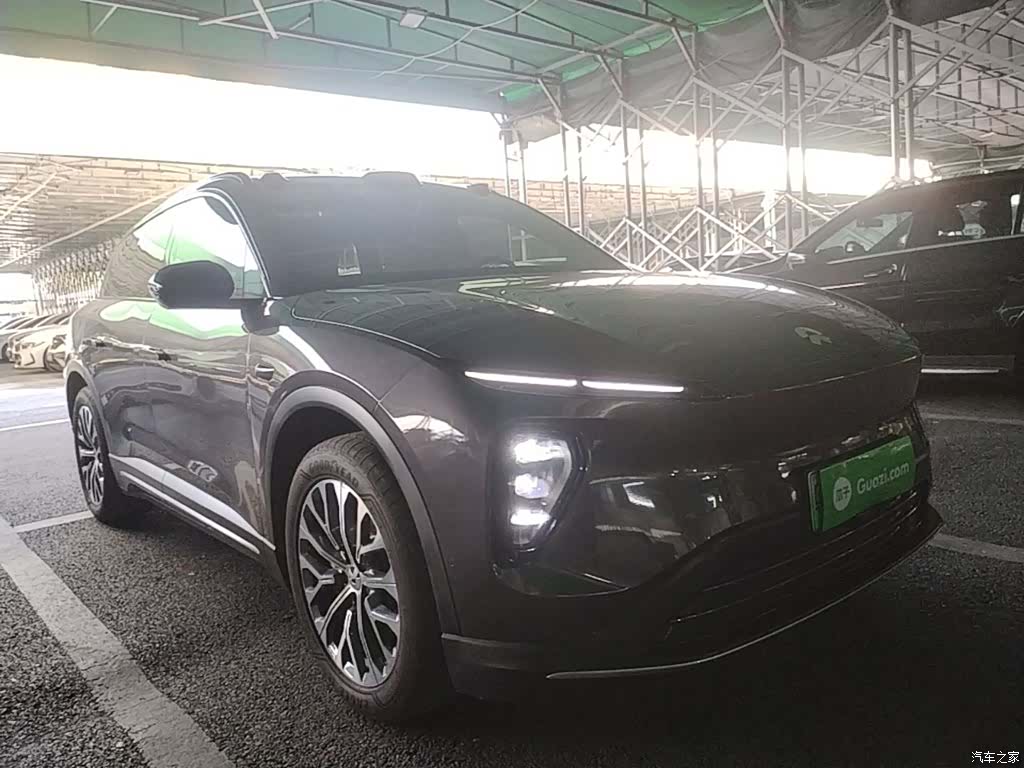 NIO ES6, 2025 4