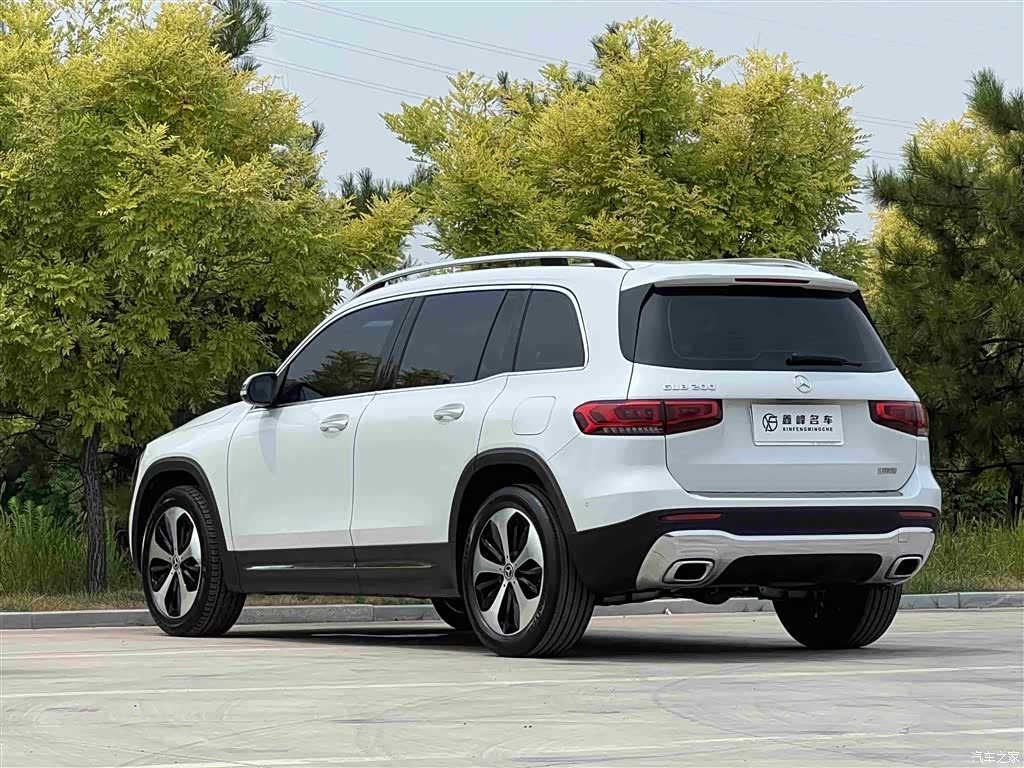 Mercedes-Benz GLB, 2021 26