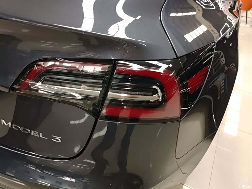 Tesla Model 3, 2020 8