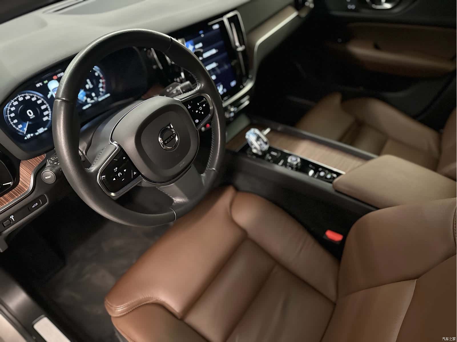 Volvo S60, 2021 4