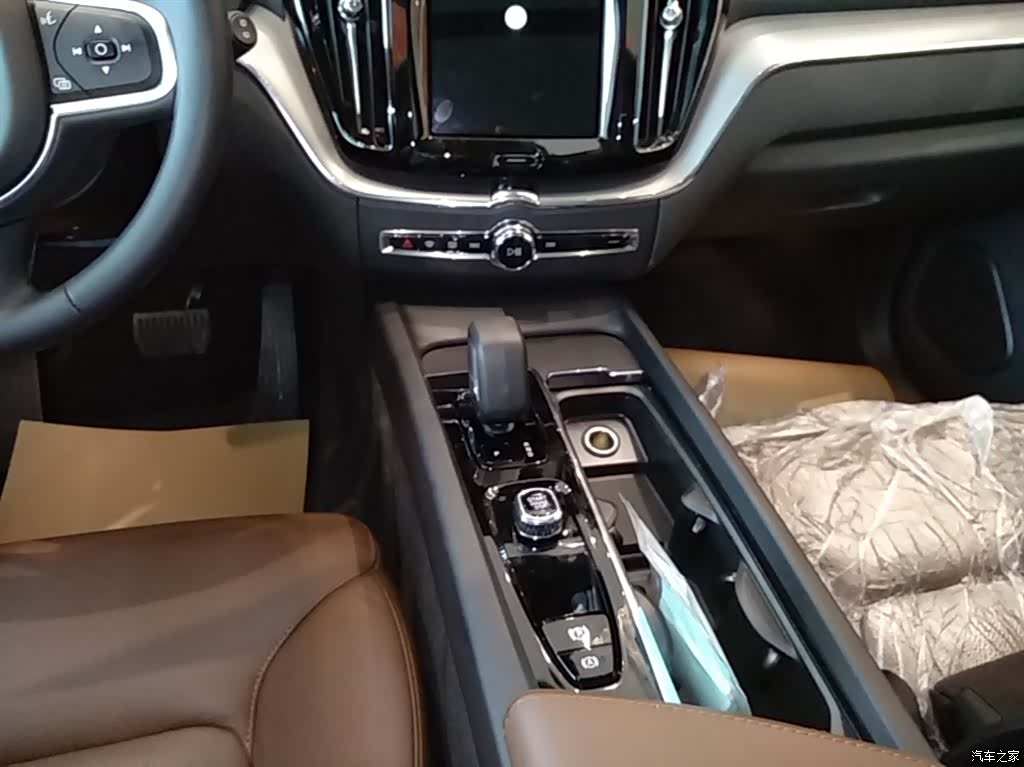 Volvo XC60, 2026 14