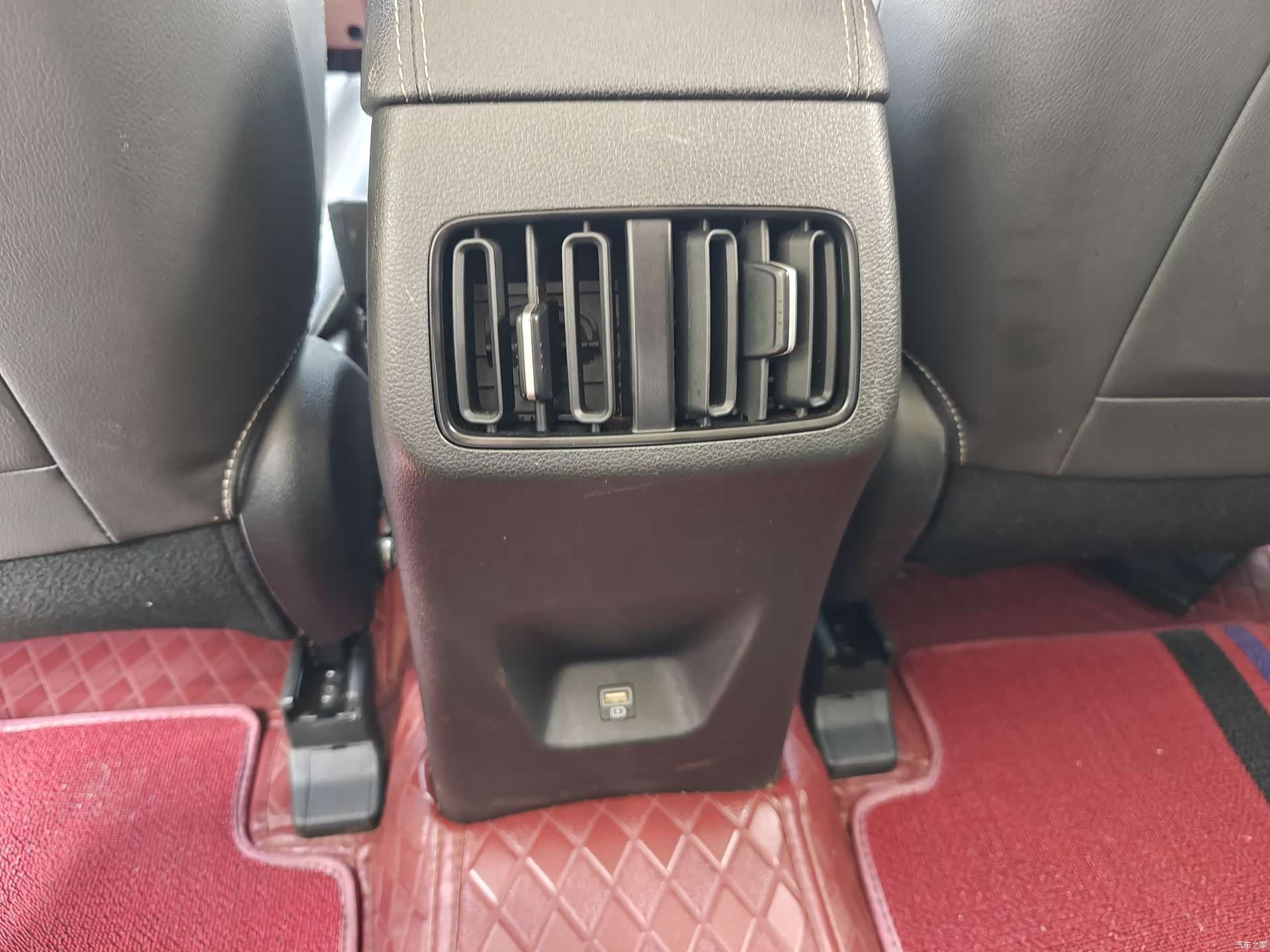 Hyundai ix35, 2022 11