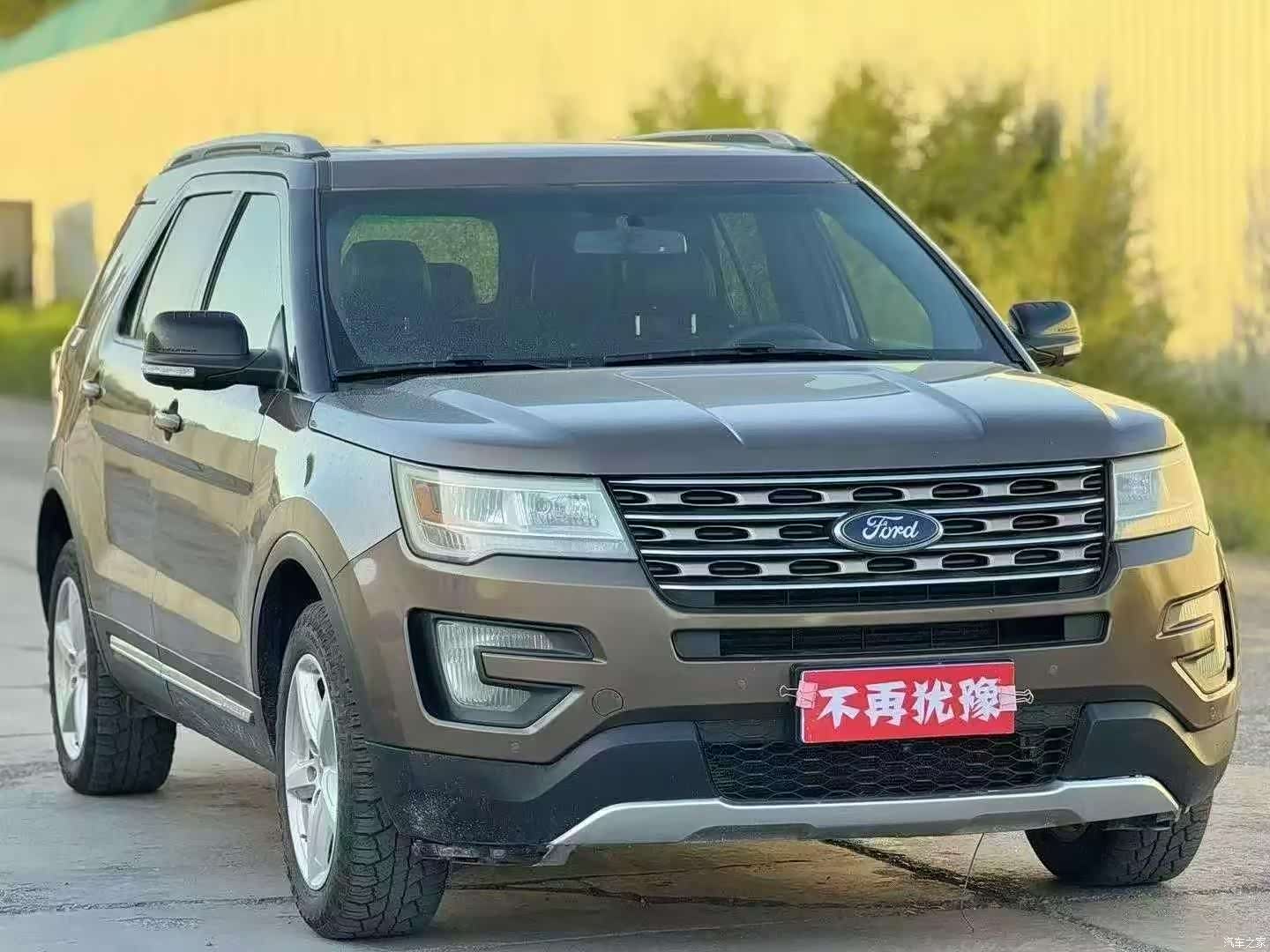 Ford Explorer, 2016 3
