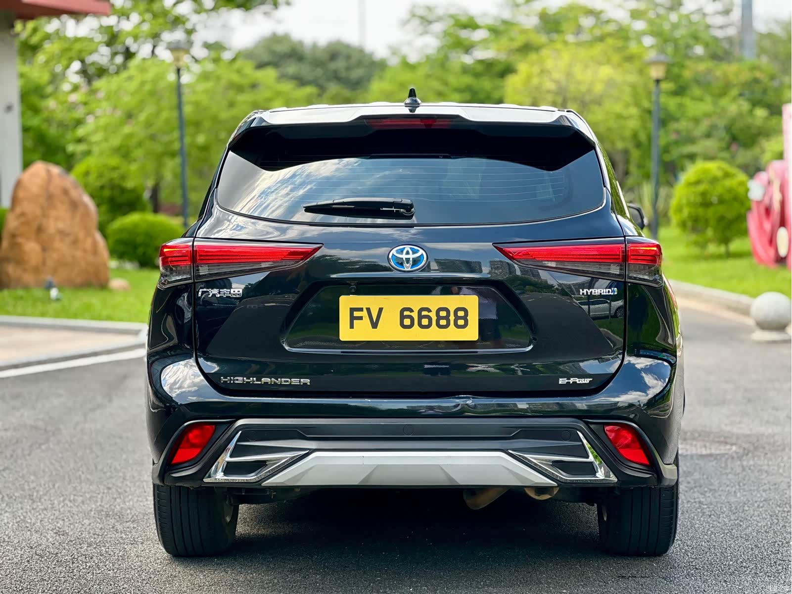 Toyota Highlander, 2023 все фото