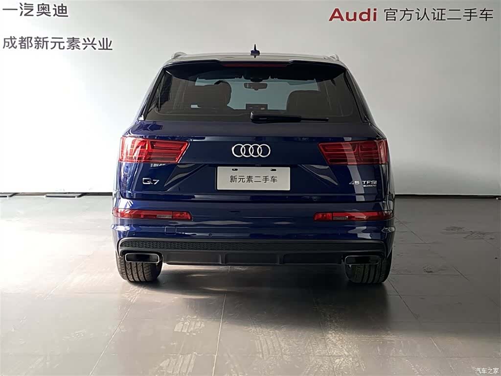 Audi Q7, 2019 все фото