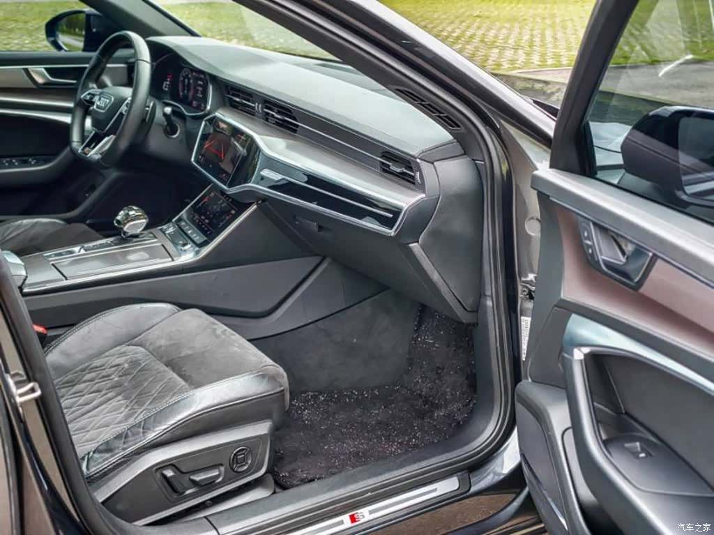 Audi A6L, 2020 10