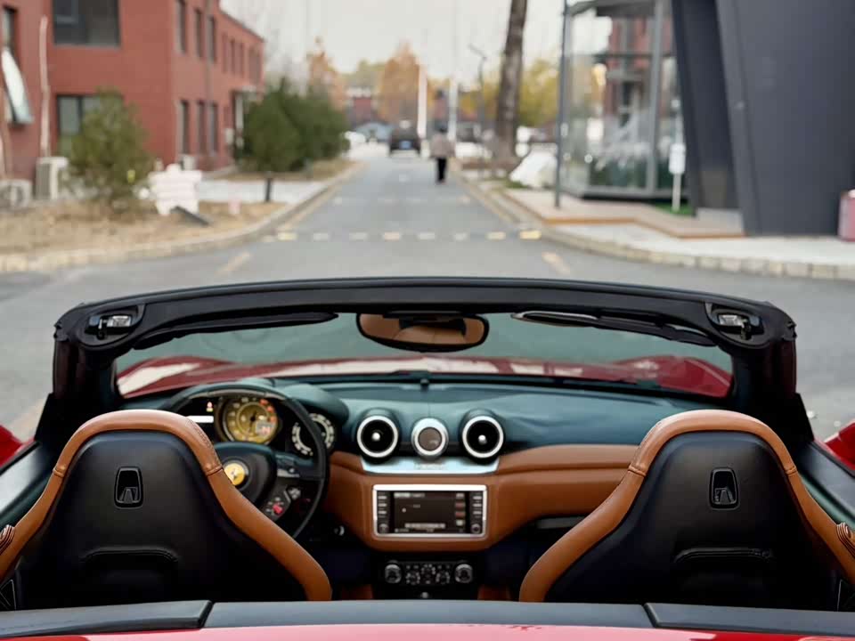 Ferrari California T