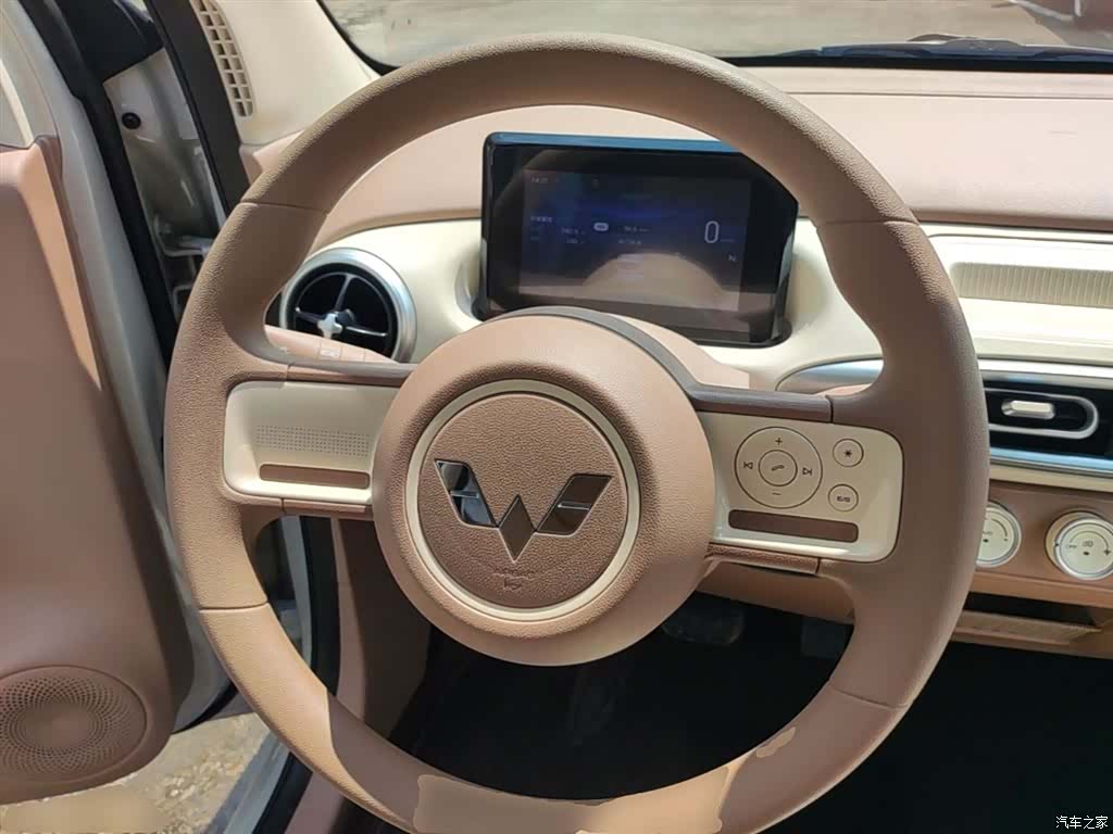 Wuling MINIEV, 2026 11