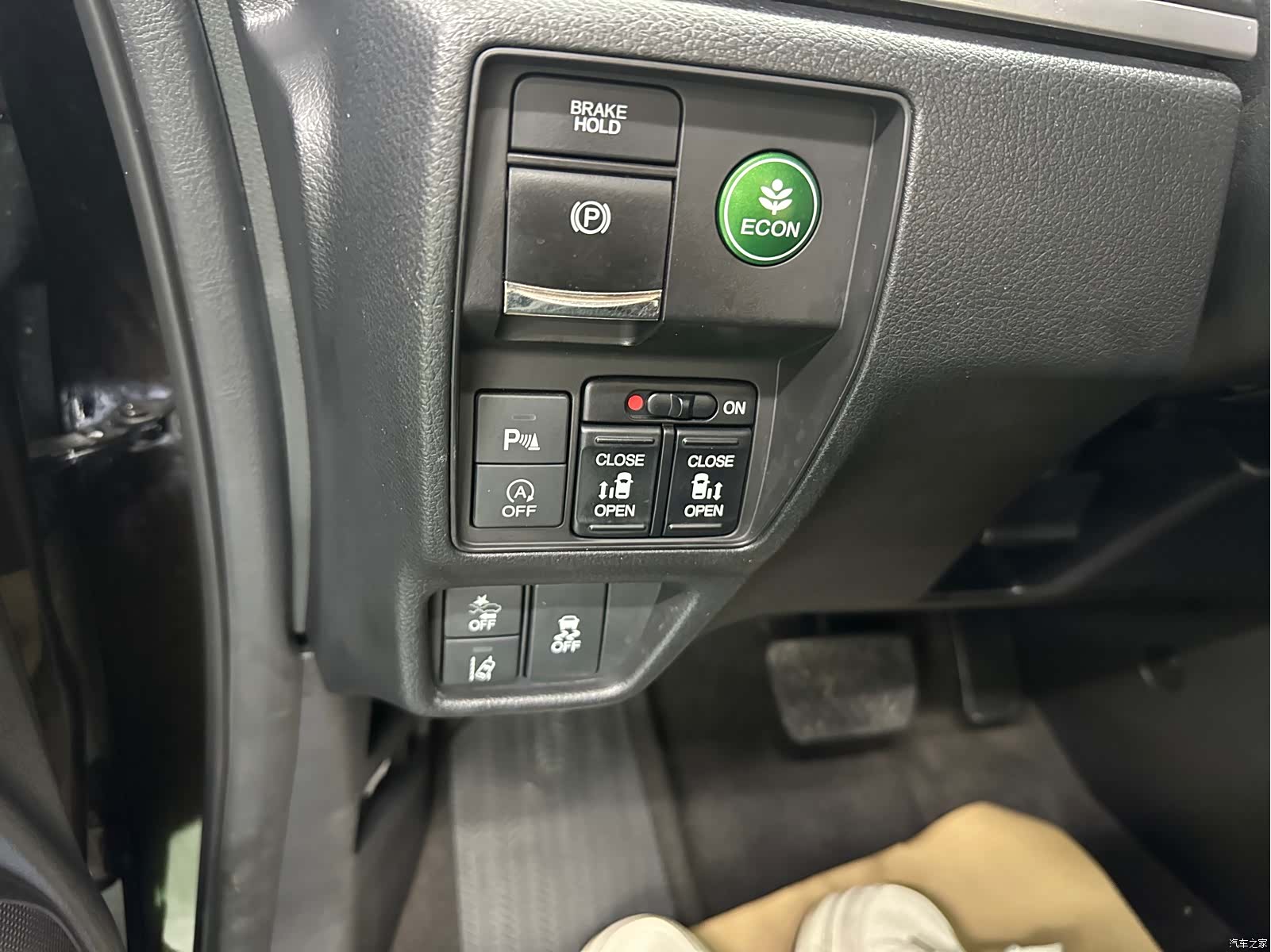Honda Elysion, 2018 15