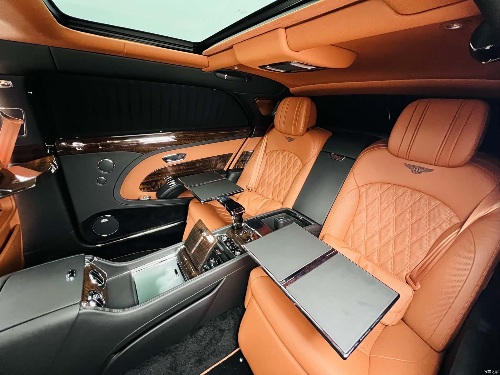 Bentley Mulsanne, 2017 10