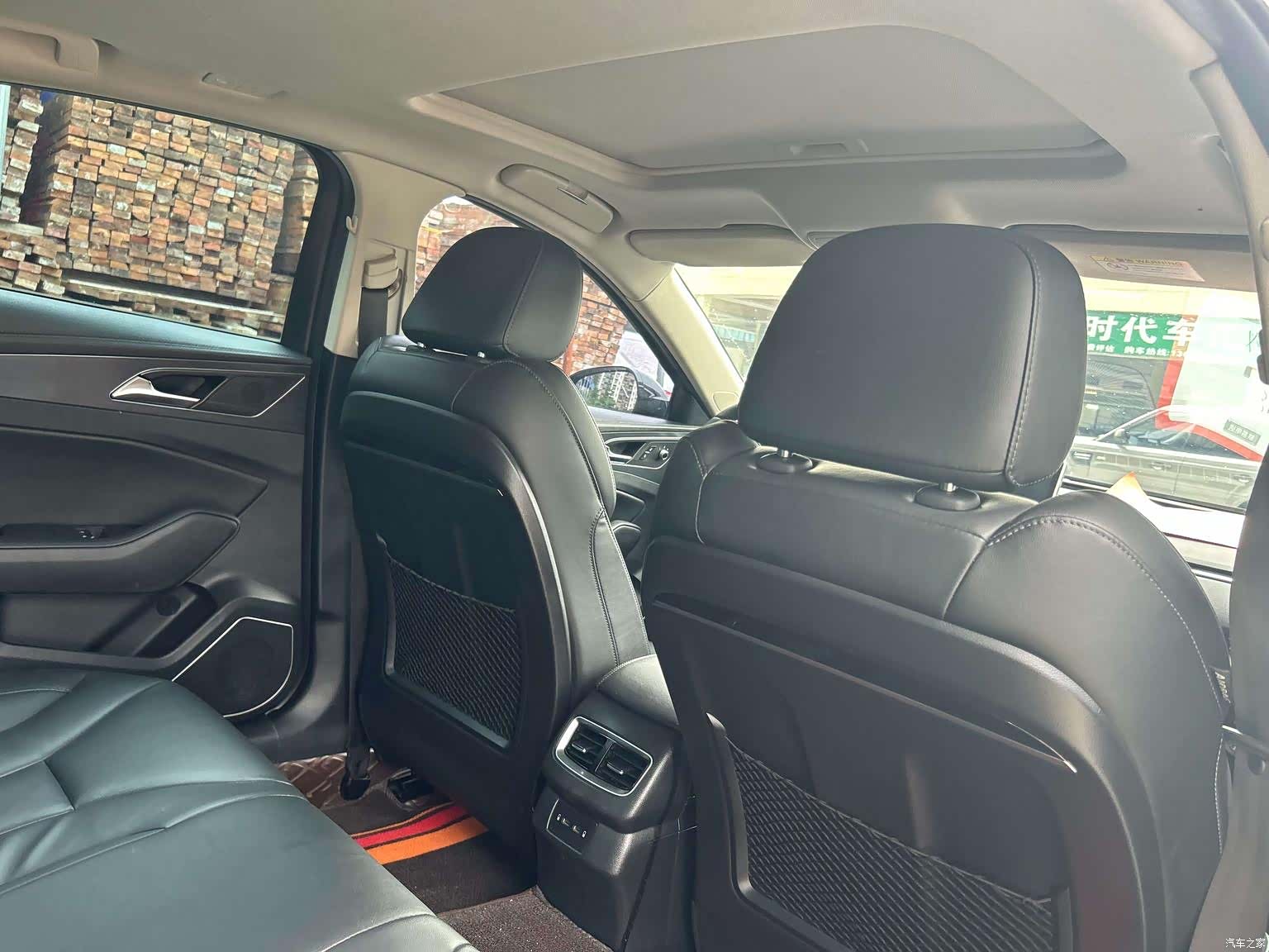 Hongqi H5, 2020 8