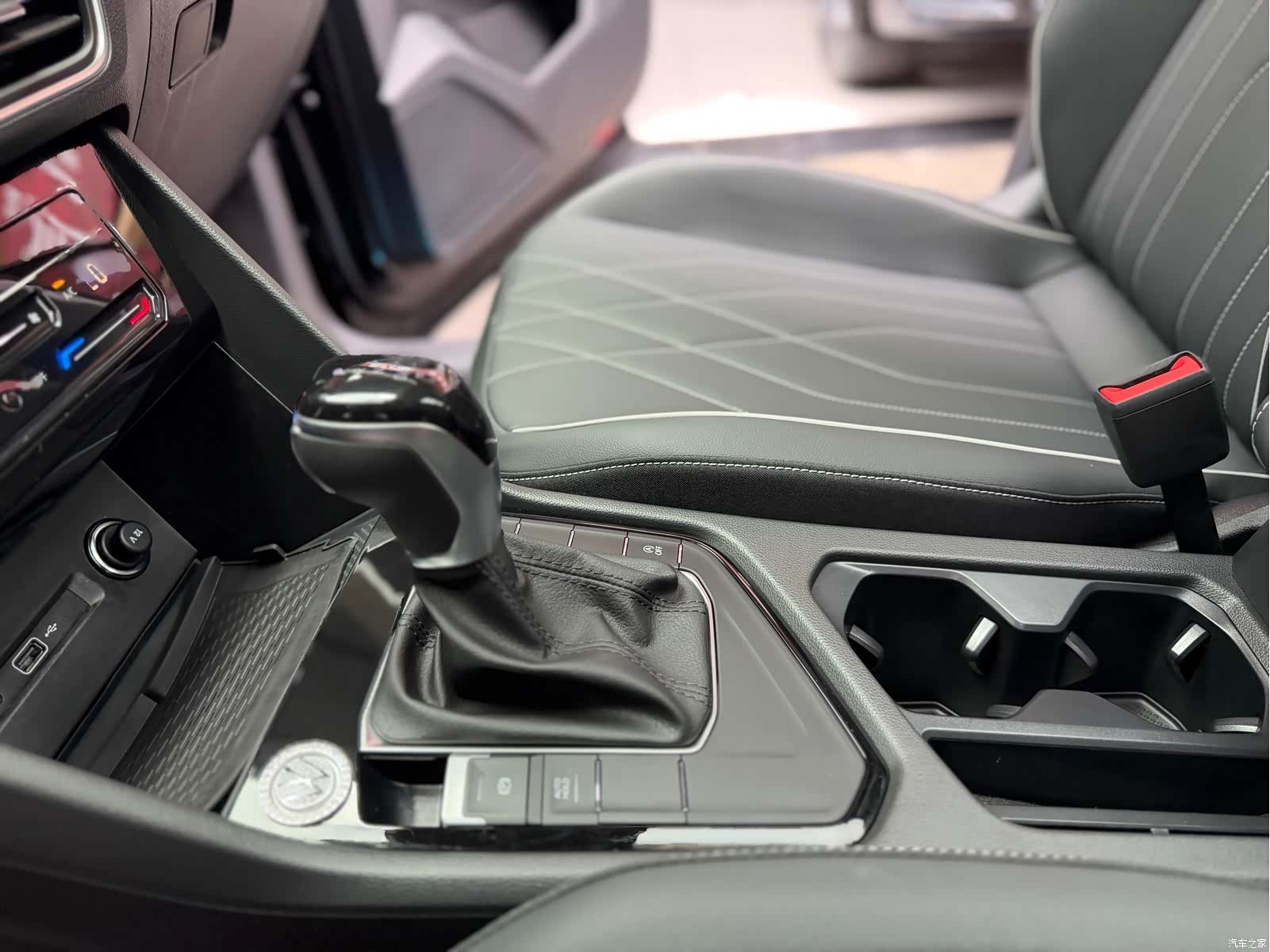 Volkswagen Tiguan L, 2025 9