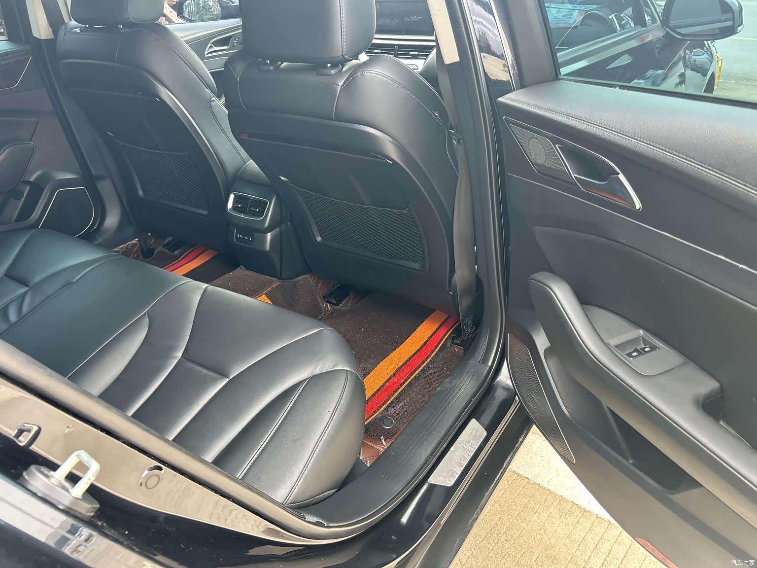 Hongqi H5, 2020 9