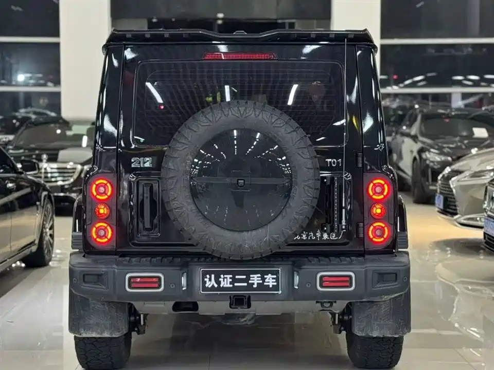 Niva T01