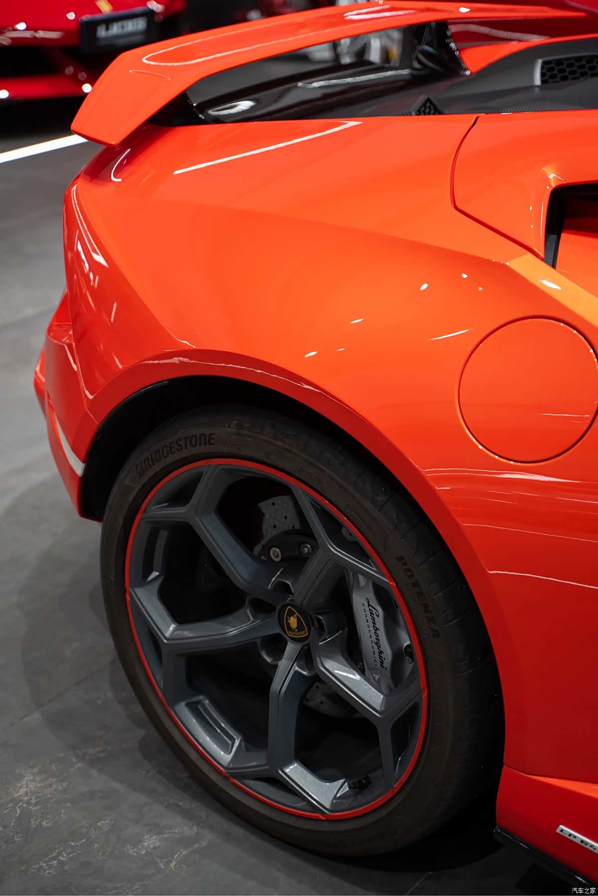 Lamborghini Huracán, 2024 35