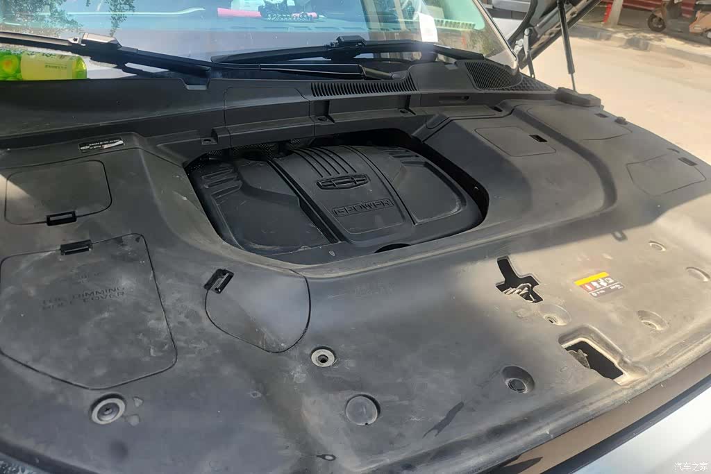 Geely Icon, 2021 10