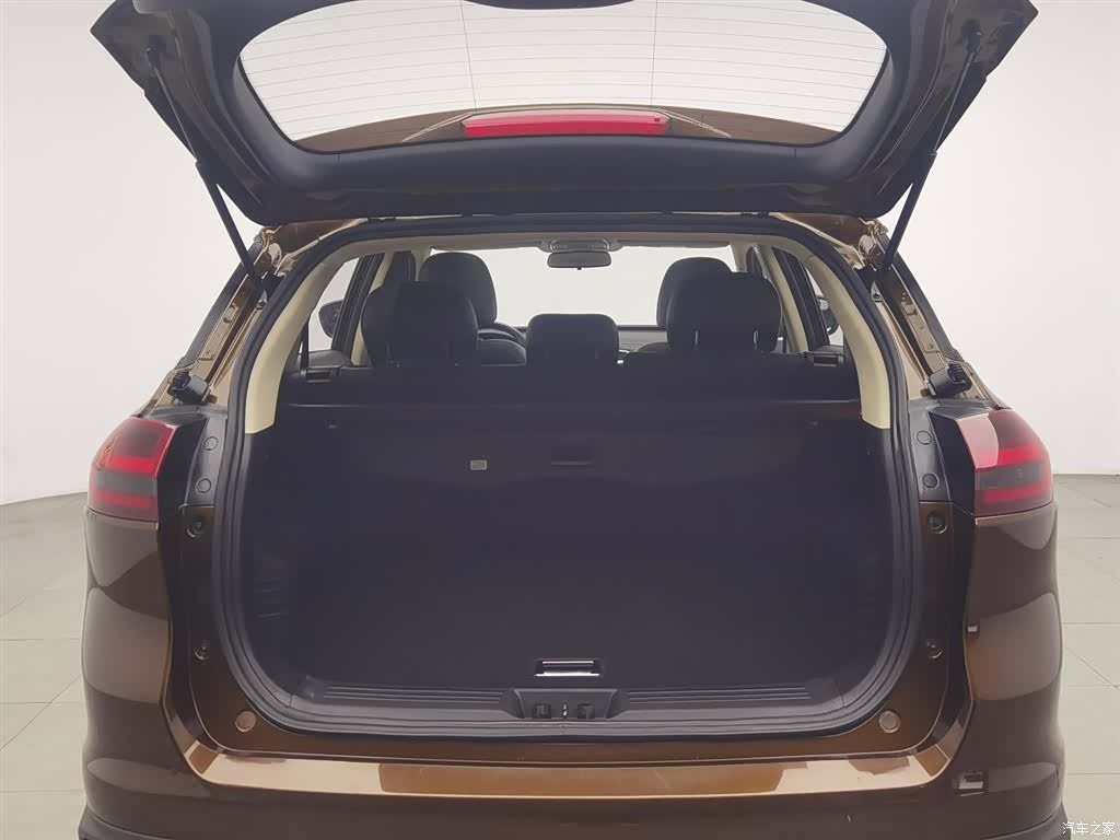 Geely Boyue, 2018 16