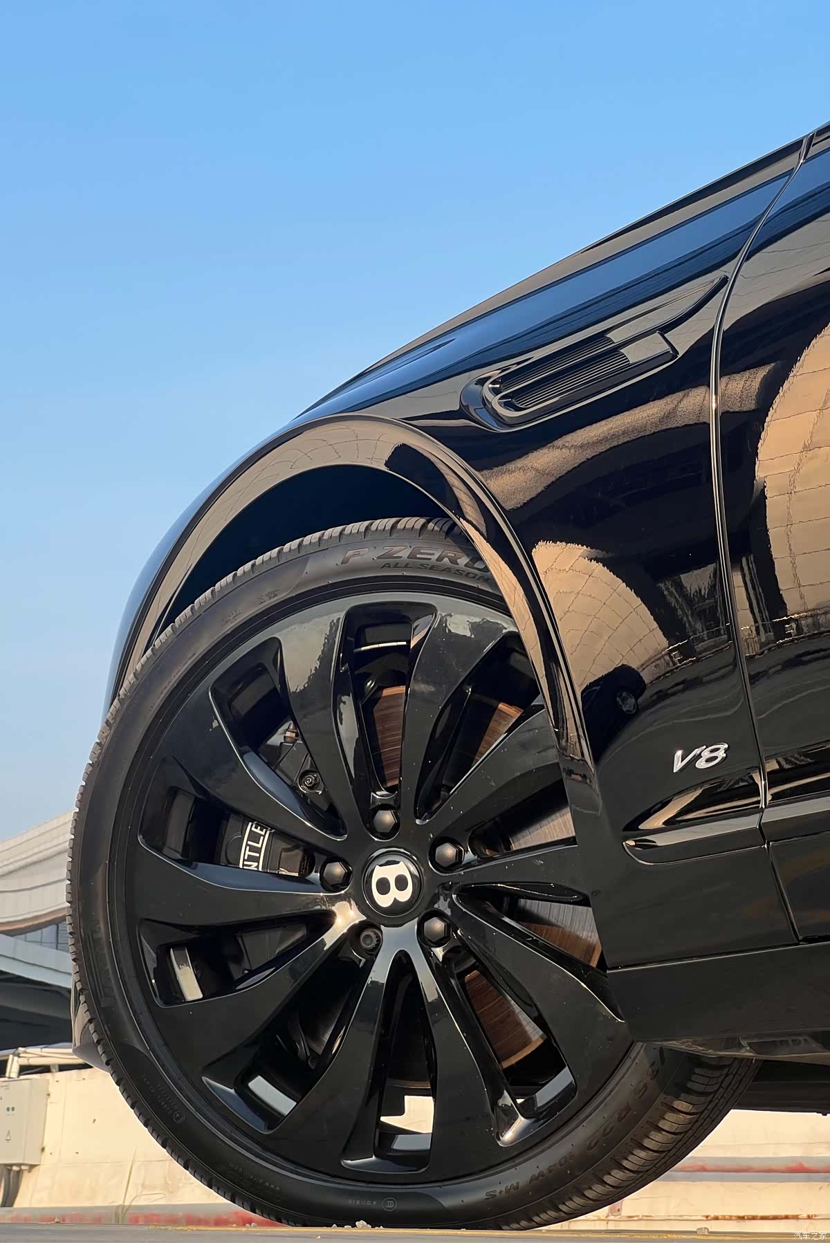Bentley Flying Spur, 2022 19