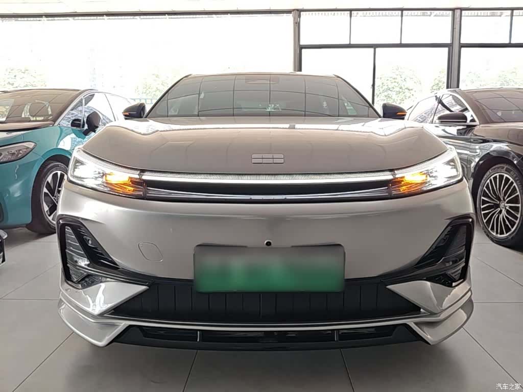 Geely A7, 2025 3